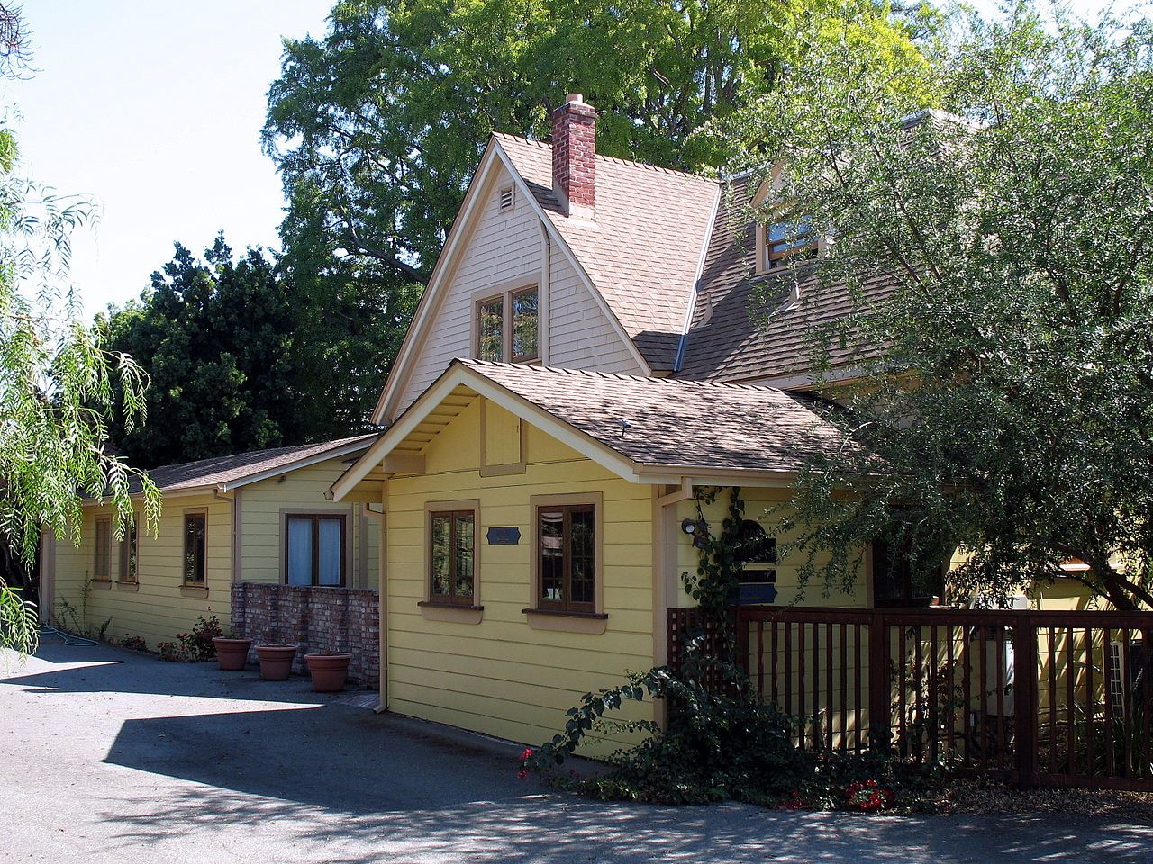 Leib Carriage House